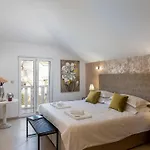 Subrenum - Comfort Two Bedroom With Terrace And Sea View A2 Appartamento