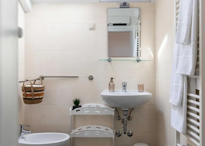 Subrenum - Comfort Two Bedroom With Terrace And Sea View A2 *