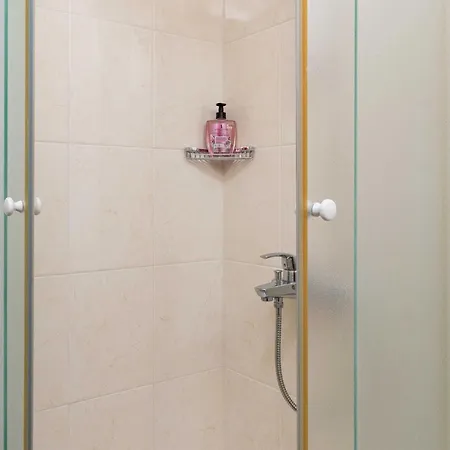 Subrenum - Comfort Two Bedroom With Terrace And Sea View A2