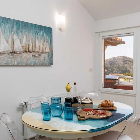 Subrenum - Comfort Two Bedroom With Terrace And Sea View A2 Mlini
