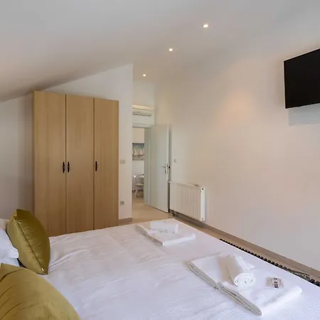 Apartment Subrenum - Comfort Two Bedroom With Terrace And Sea View A2 *