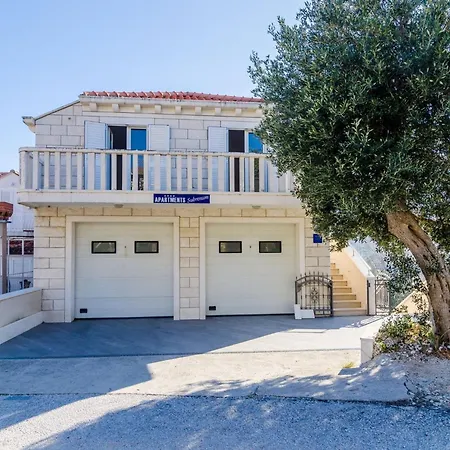 Apartment Subrenum - Comfort Two Bedroom With Terrace And Sea View A2 *
