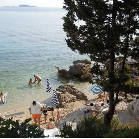 Apartment Subrenum - Comfort Two Bedroom With Terrace And Sea View A2